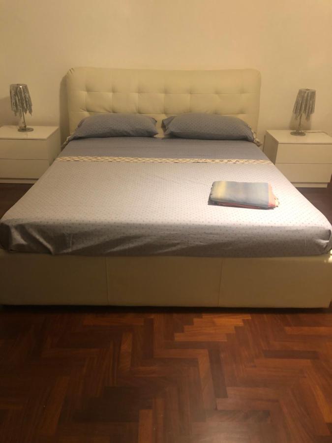 Anna Home Pavia Centro ภายนอก รูปภาพ